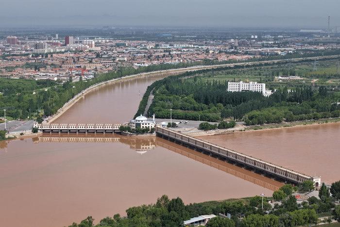 探访“万里黄河第一闸”：黄河三盛公水利枢纽