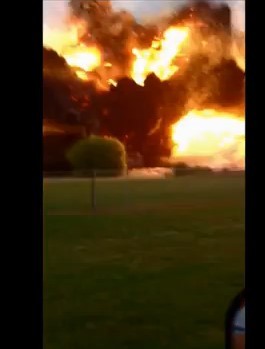 ����Ů������ݷ��ϳ���ը����������Ŀ����